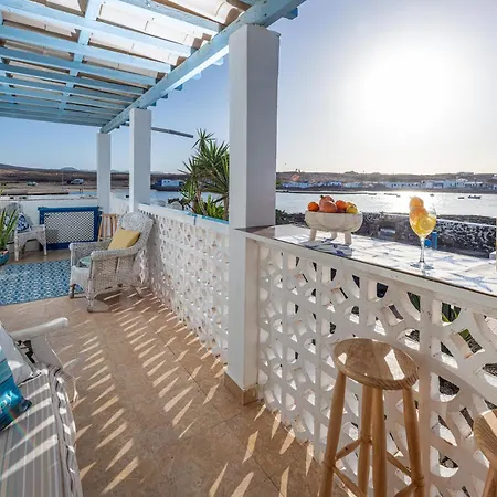 Beachfront Two Bedrooms House Casa Toral Majanicho Exterior photo