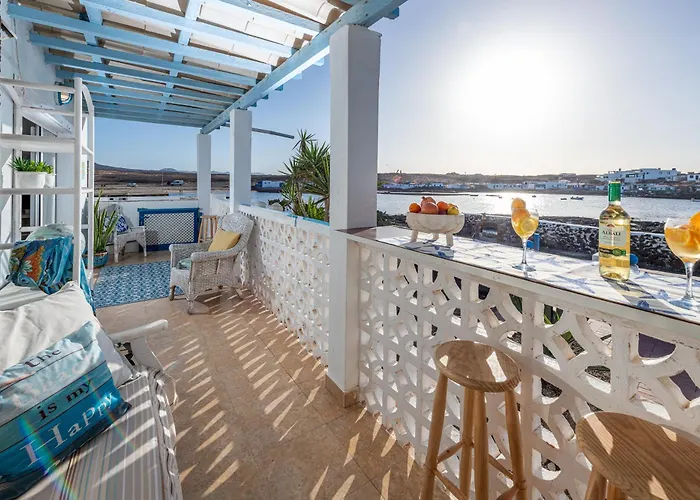 Beachfront Two Bedrooms House Casa Toral