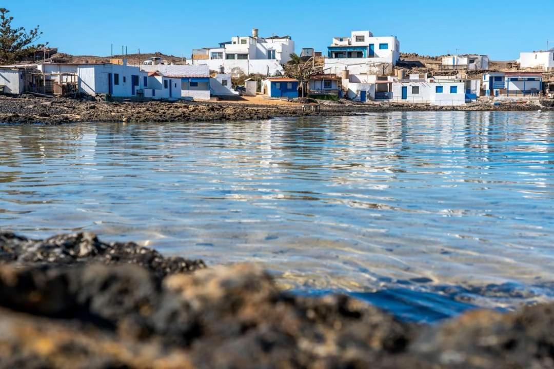 Beachfront Two Bedrooms House Casa Toral Holiday home